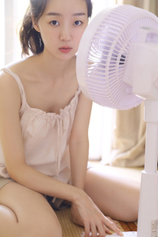 赵薇被泼事件
